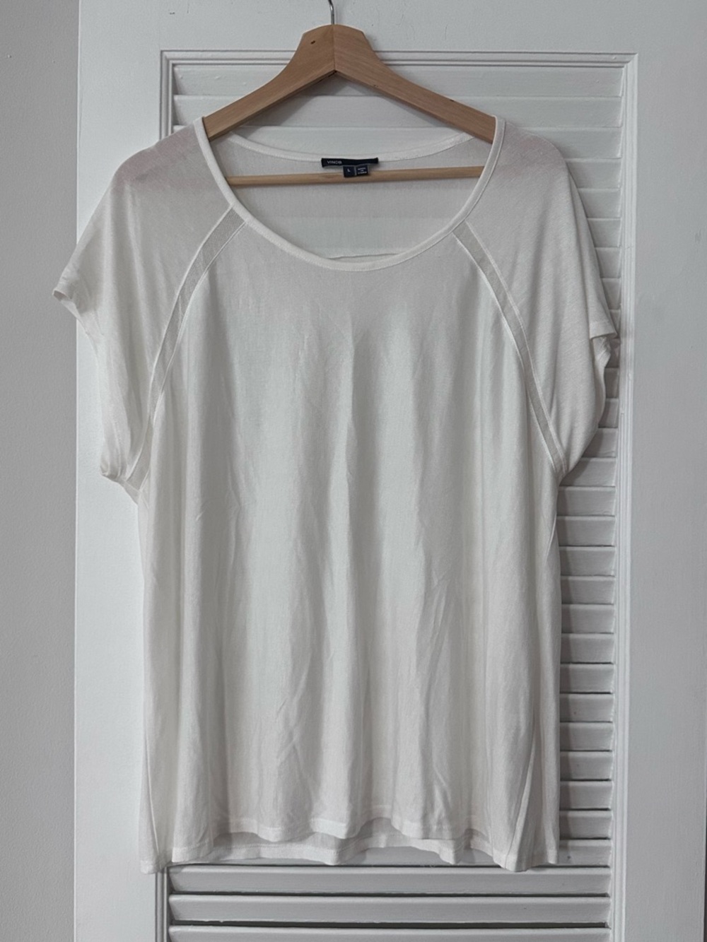 Vince relaxed raglan top, no stains, size L